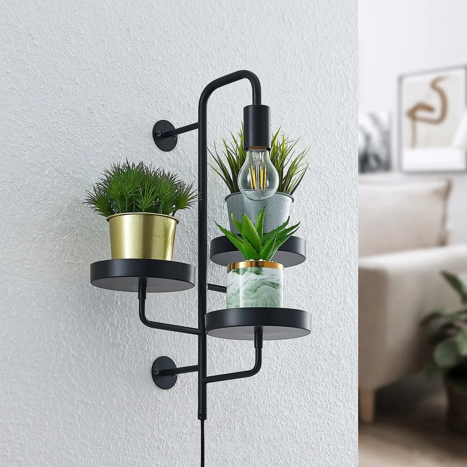 Aplique de pared Lindby Hanjo, altura 50 cm, negro, metal