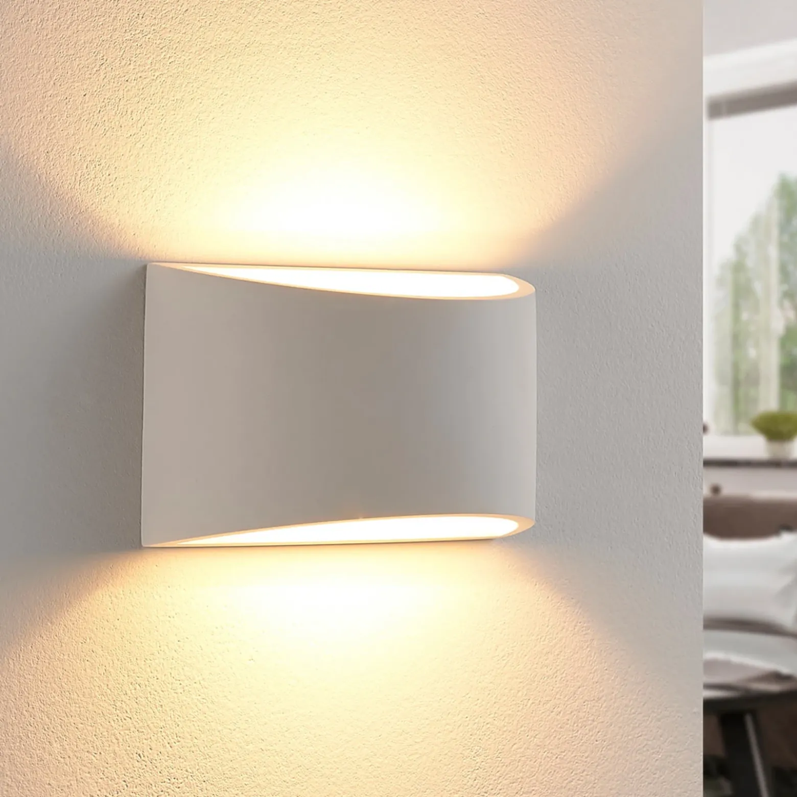 Aplique de pared Lindby Heiko, set de 3, arriba/abajo, escayola, blanco