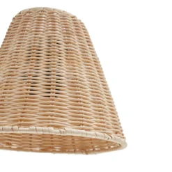 Aplique de pared Lindby Zyralia, color madera, ratán, altura 19,5 cm