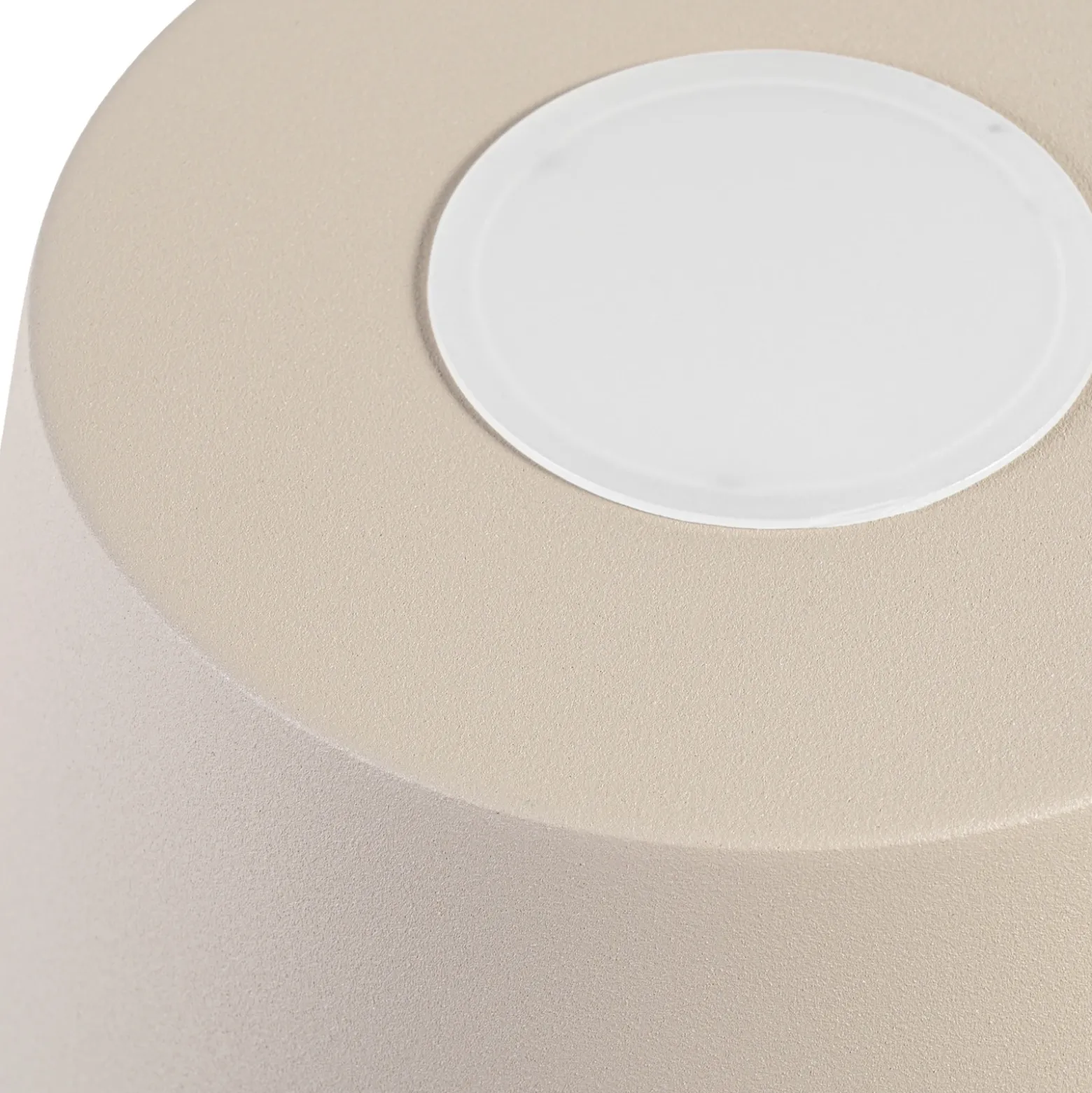 Aplique de pared Lucande Silka, 14 cm, beige, flexible, enchufe