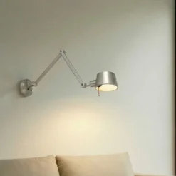 Aplique de pared Lucande Silka, 91 cm, níquel, regulable, E27