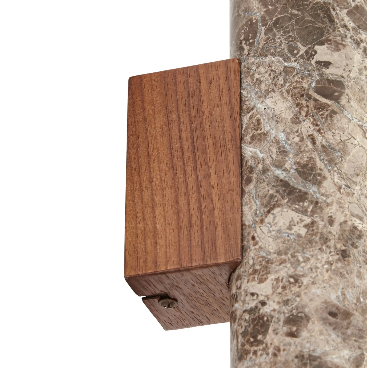 Aplique de pared Lucande Tavira, marrón veteado, luz hacia arriba/abajo, GU10