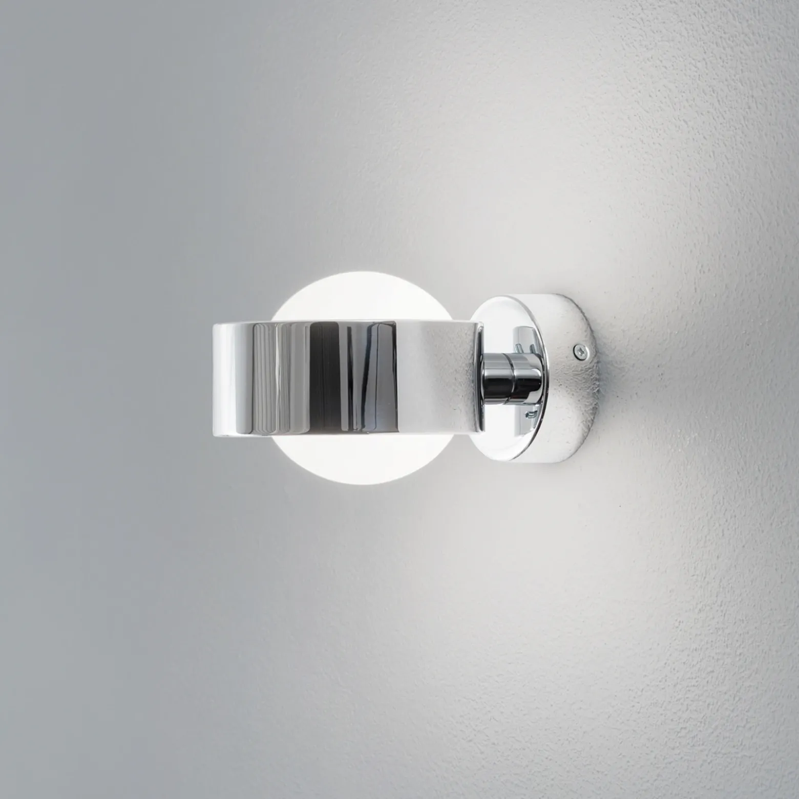 Aplique de pared Mado, acero cromado, cristal opalino, 1 luz