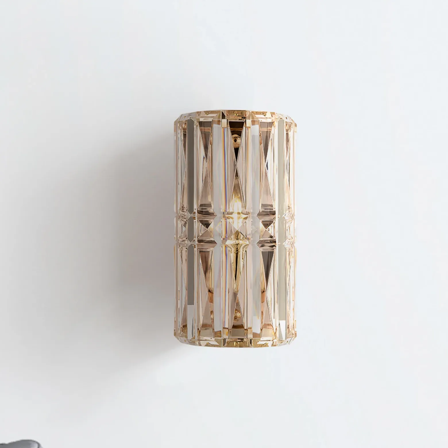 Aplique de pared Maytoni Facet, altura 25 cm, color dorado, cristal, E14