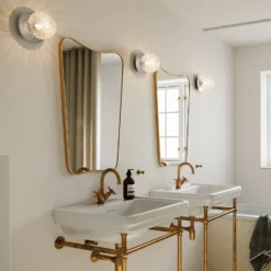 Aplique de pared Nuura Liila 1 Medium, plateado/transparente, IP44, G9