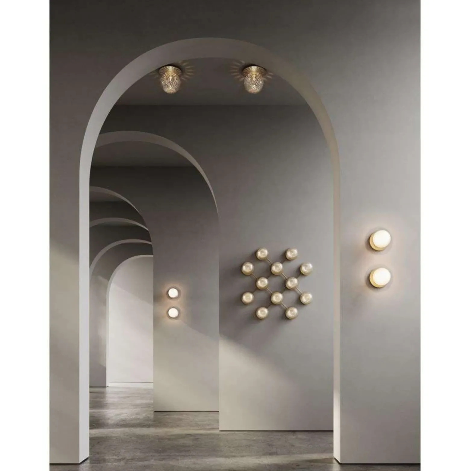 Aplique de pared Nuura Liila 1 Medium, plateado/transparente, IP44, G9