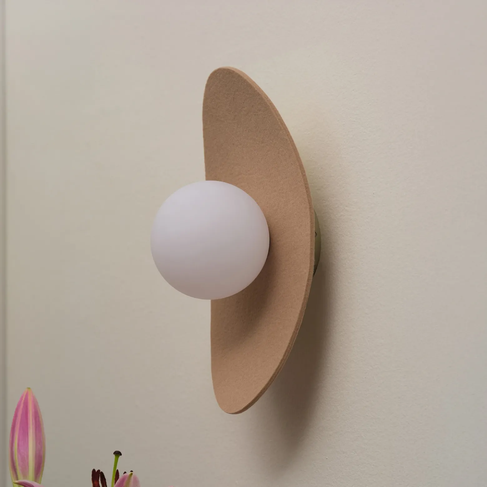 Aplique de pared OSRAM Decor Pearl, beige, fieltro, G9