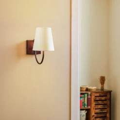 Aplique de pared Paro con pantalla textil