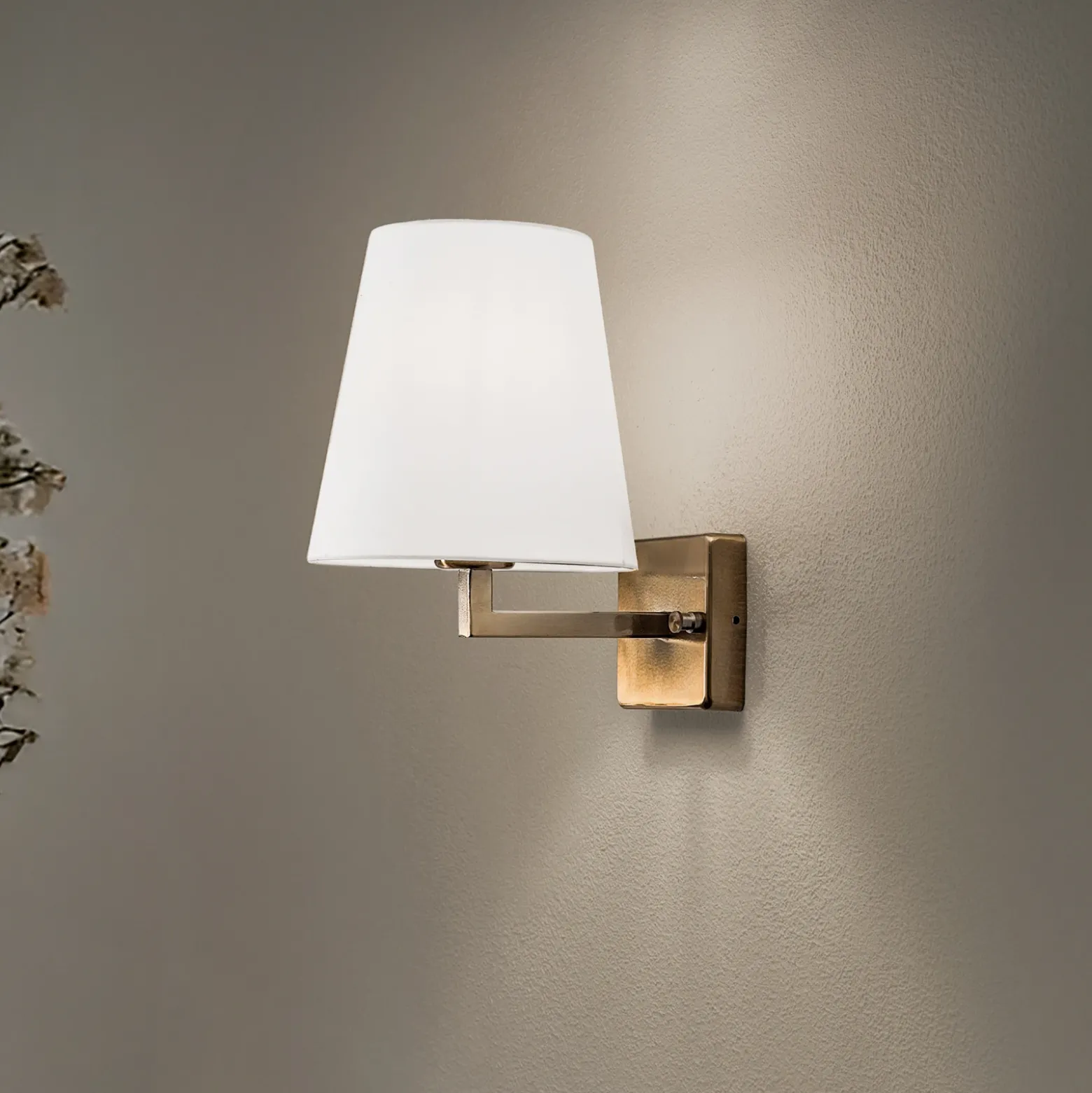 Aplique de pared perfil, dorado/blanco, metal/tejido, altura 30 cm