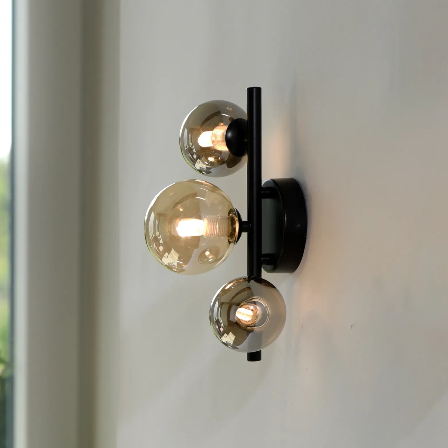 Aplique de pared Popsicle de Paul Neuhaus, negro, cristal, 29 cm, G9