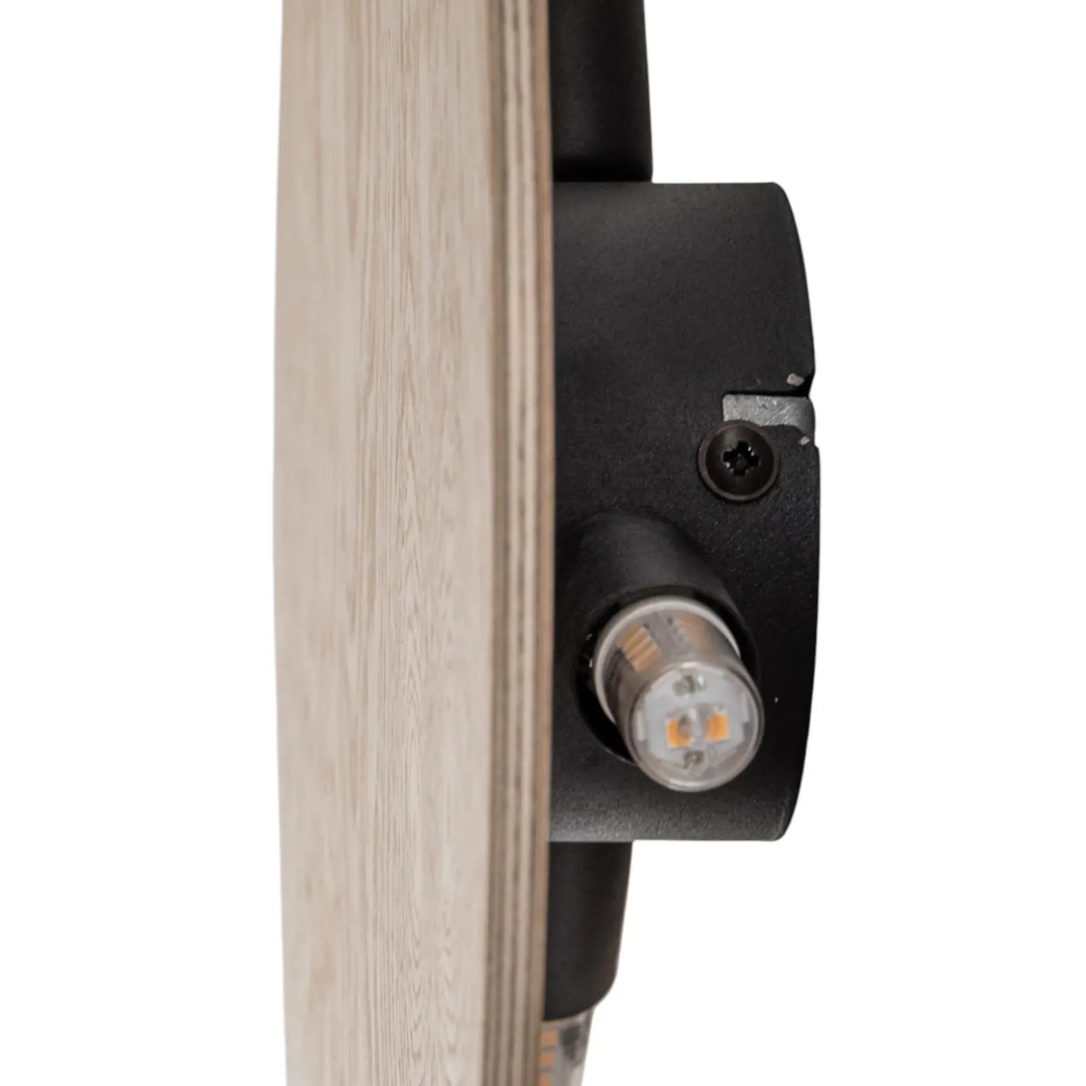 Aplique de pared Rito de Envostar, madera clara, Ø 30 cm