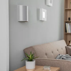 Aplique de pared satinado en atlas, plata/oro