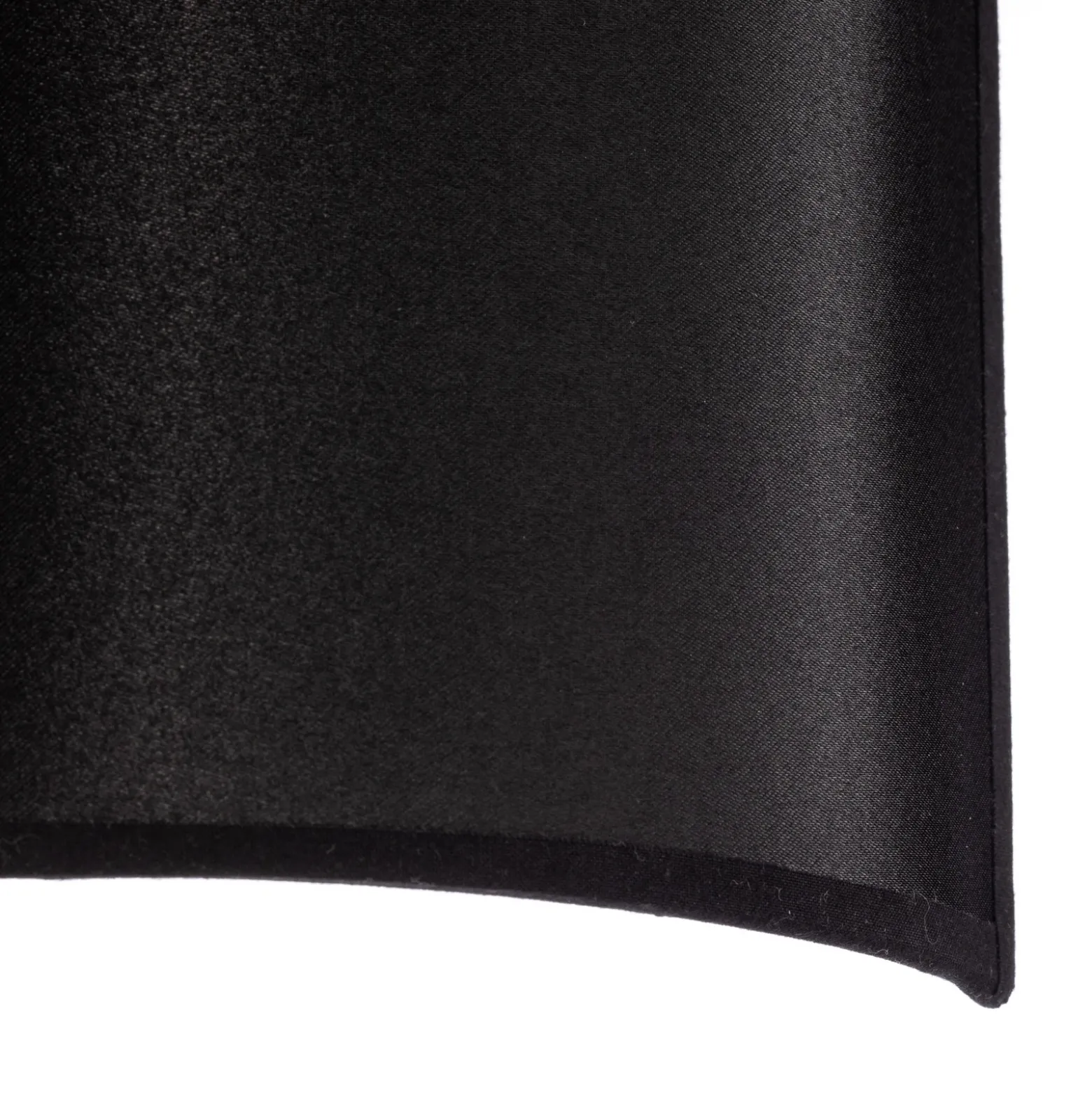 Aplique de pared Satin en satén, negro/dorado