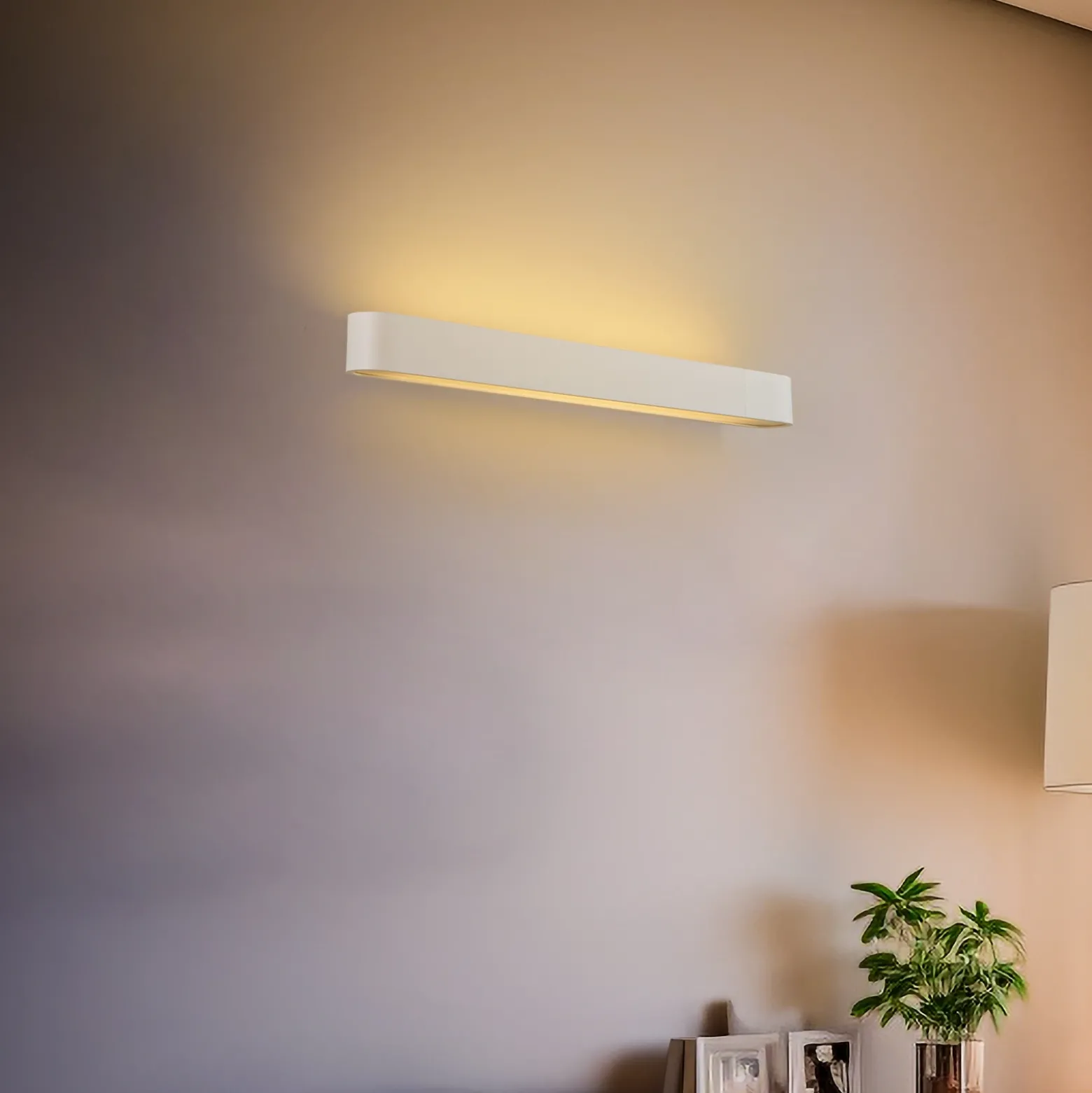 Aplique de pared Soft, 60 cm de ancho, blanco, aluminio, G13