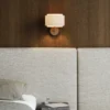 Aplique de pared Takai con pantalla textil de doble capa
