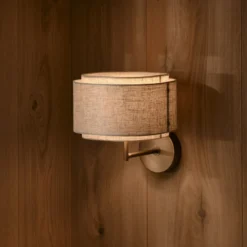 Aplique de pared Takai con pantalla textil de doble capa