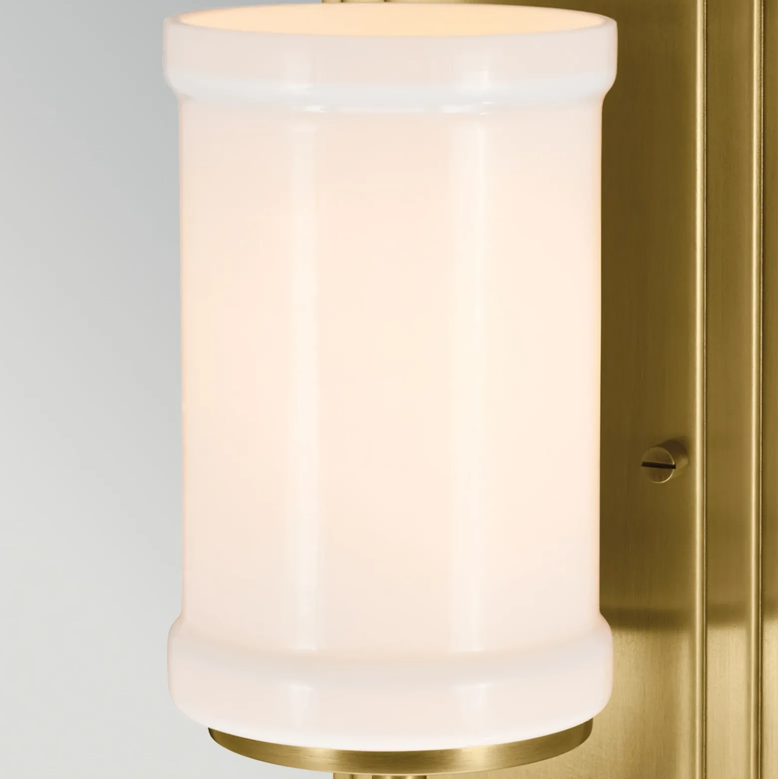 Aplique de pared Vetivene, latón, altura 31 cm, metal, IP44, G9-LED