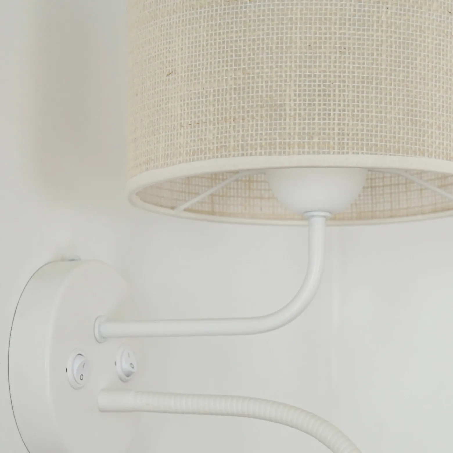 Aplique de pared, yute, blanco/beige, brazo de lectura
