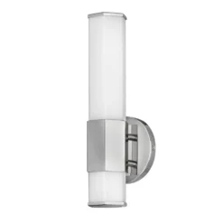 Aplique LED para baño Facet Single, 3000 K, cromo