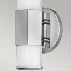 Aplique LED para baño Facet Single, 3000 K, cromo