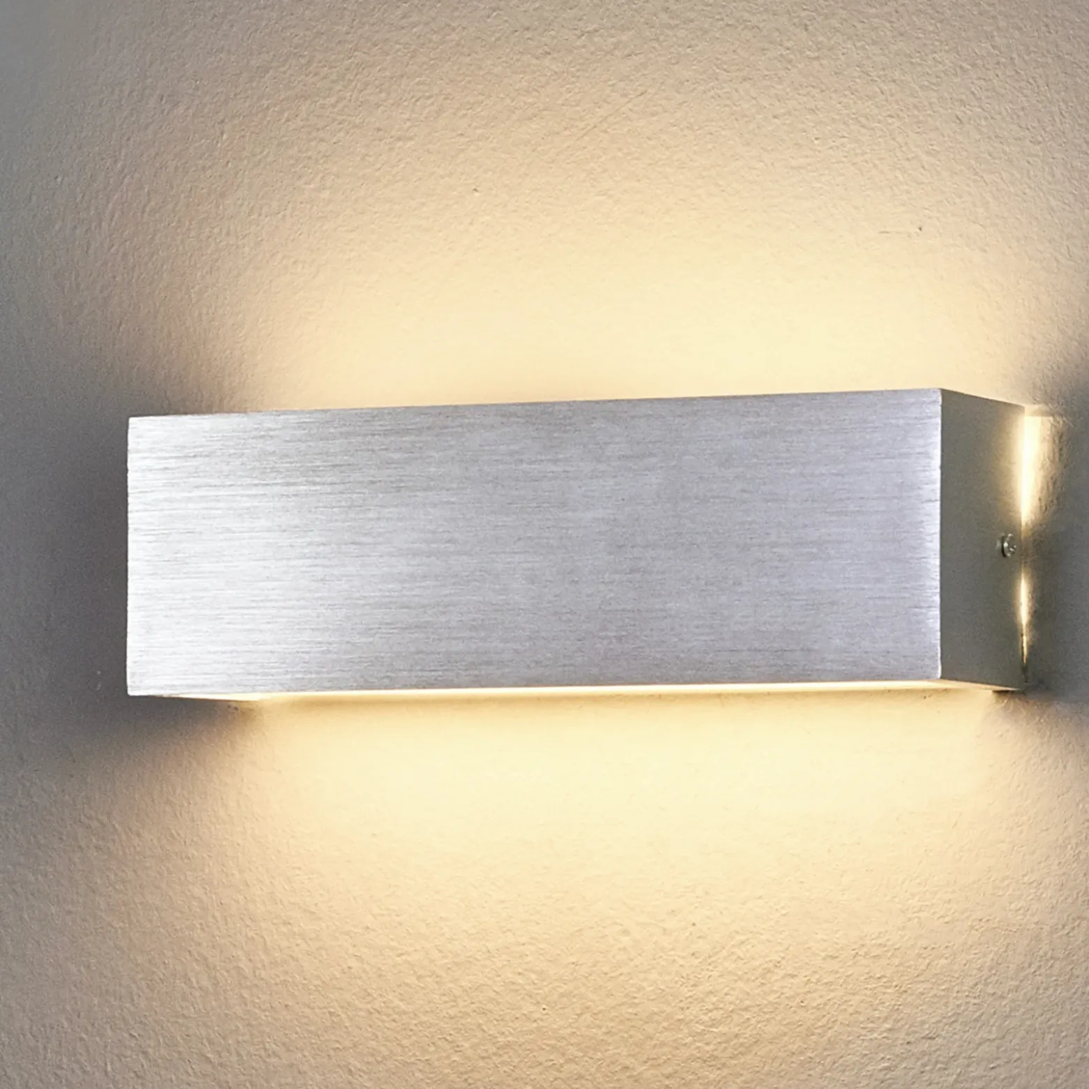 Aplique LED Ranik rectangular de aluminio