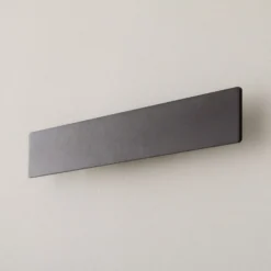 Aplique LED Zig Zag negro, anchura 53 cm