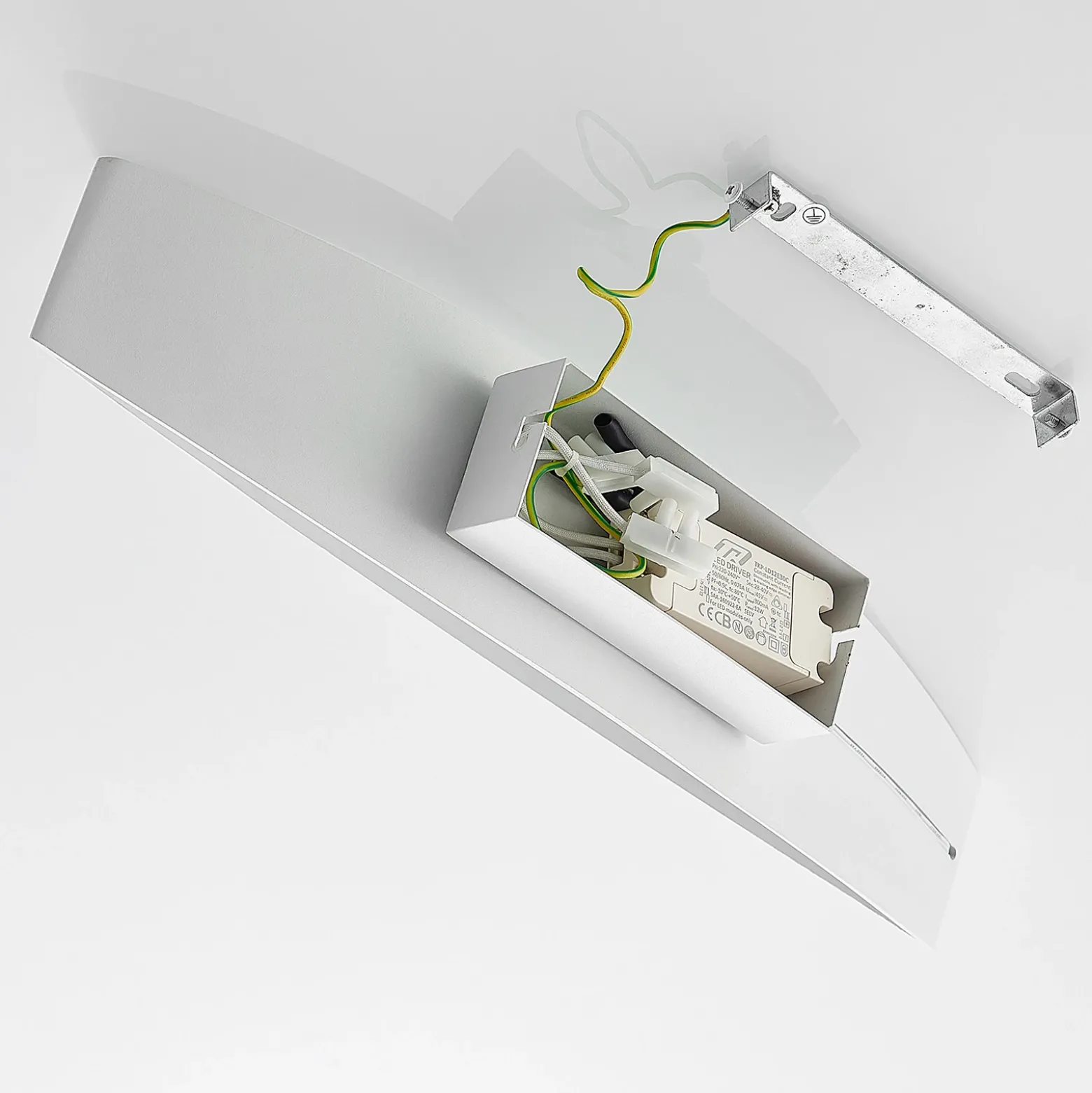 Arcchio Aplique de pared LED Jelle, 44 cm, blanco, metal, arriba/abajo