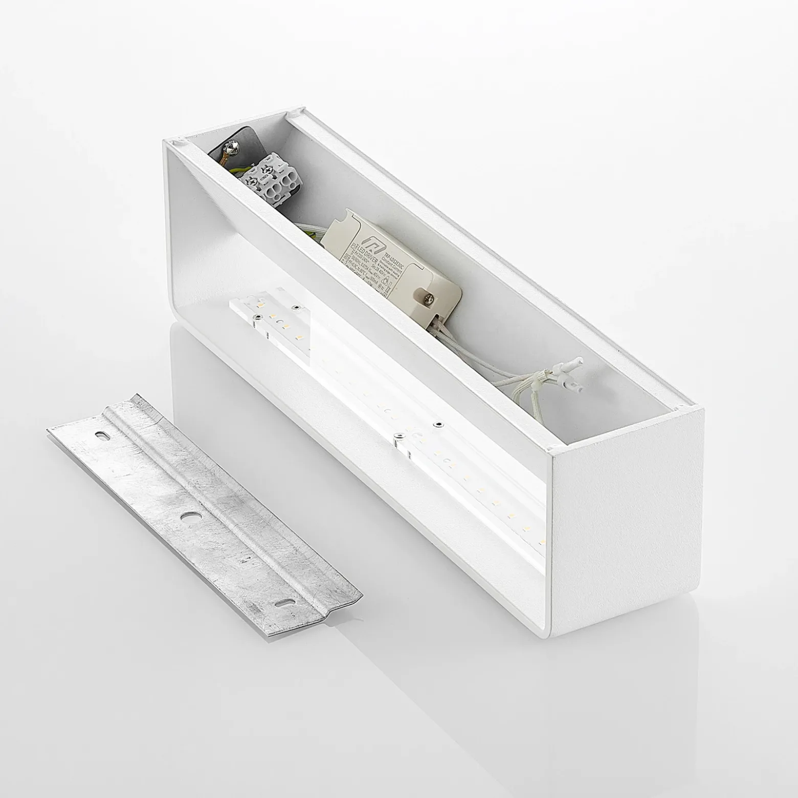 Arcchio Aplique de pared LED Karam, 37 cm, blanco, metal, arriba/abajo