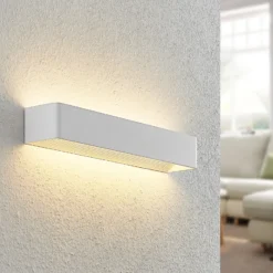 Arcchio Aplique de pared LED Karam, 53 cm, blanco, metal, arriba/abajo