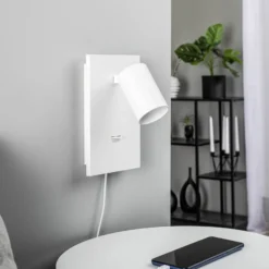 Arcchio Foco Brinja, blanco, metal, USB-C, interruptor, GU10