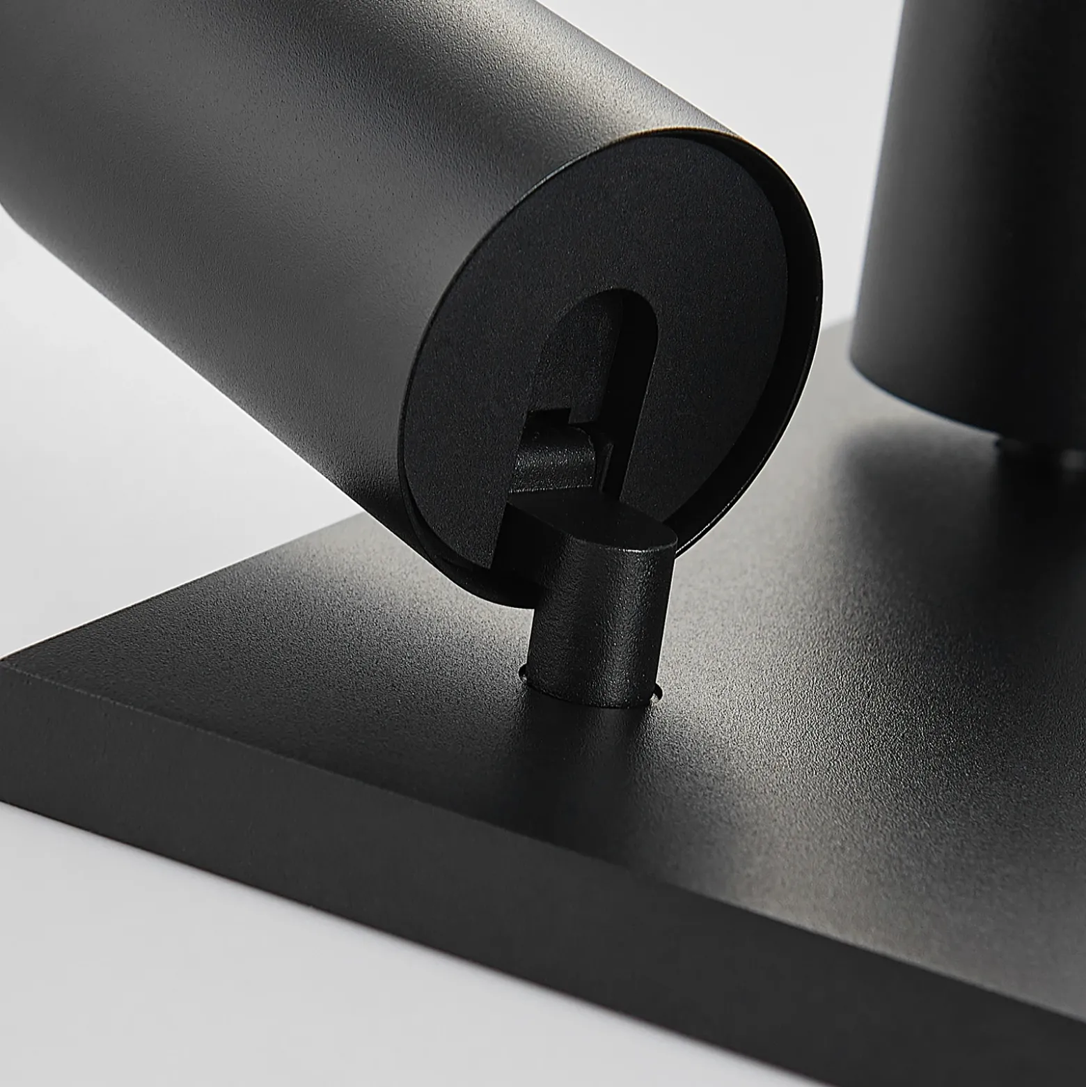 Arcchio Foco Brinja, negro, angular, Ø 6 cm, 4 luces, GU10