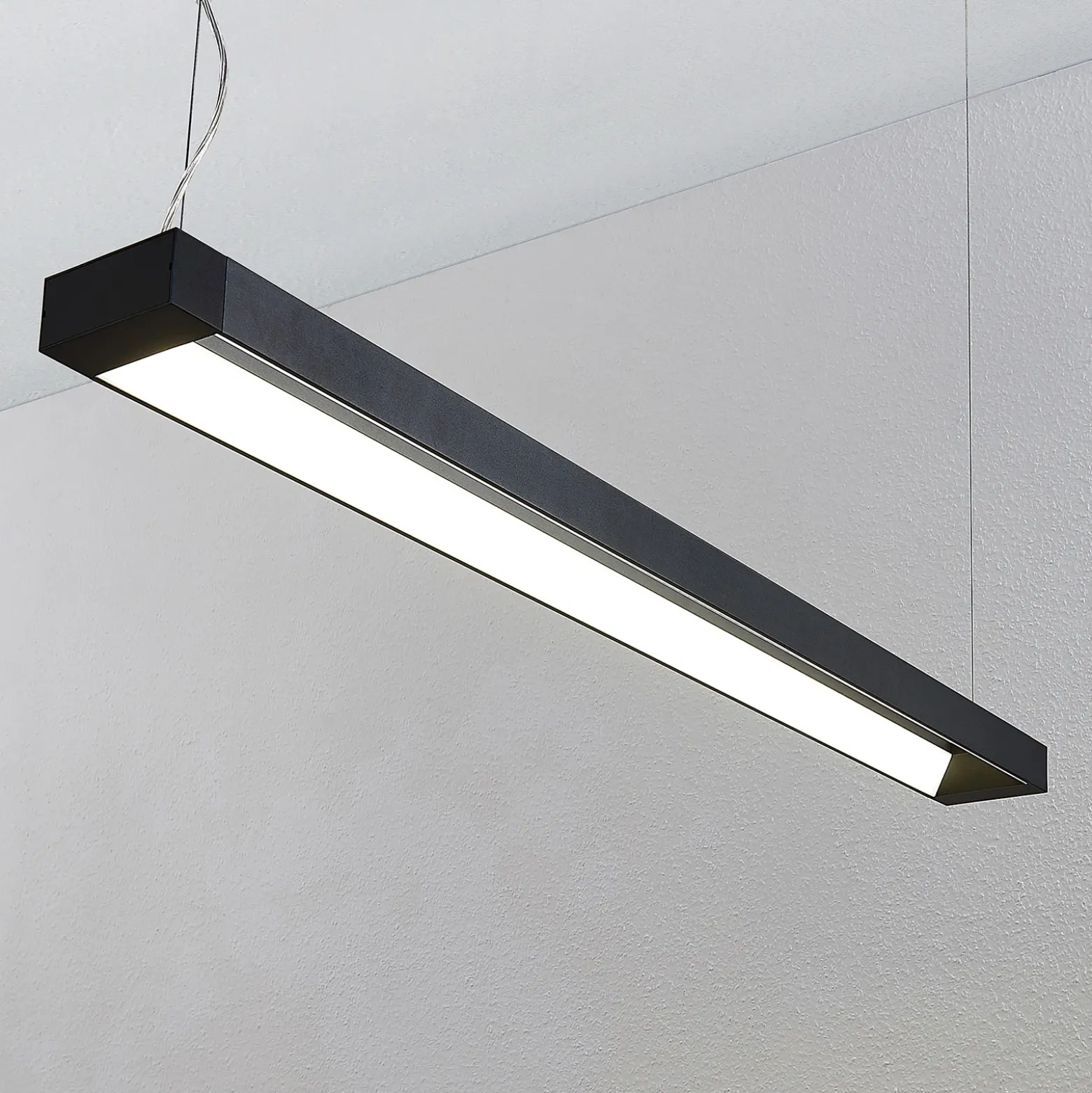 Arcchio lámpara colgante LED Cuna, negro, 122cm, metal
