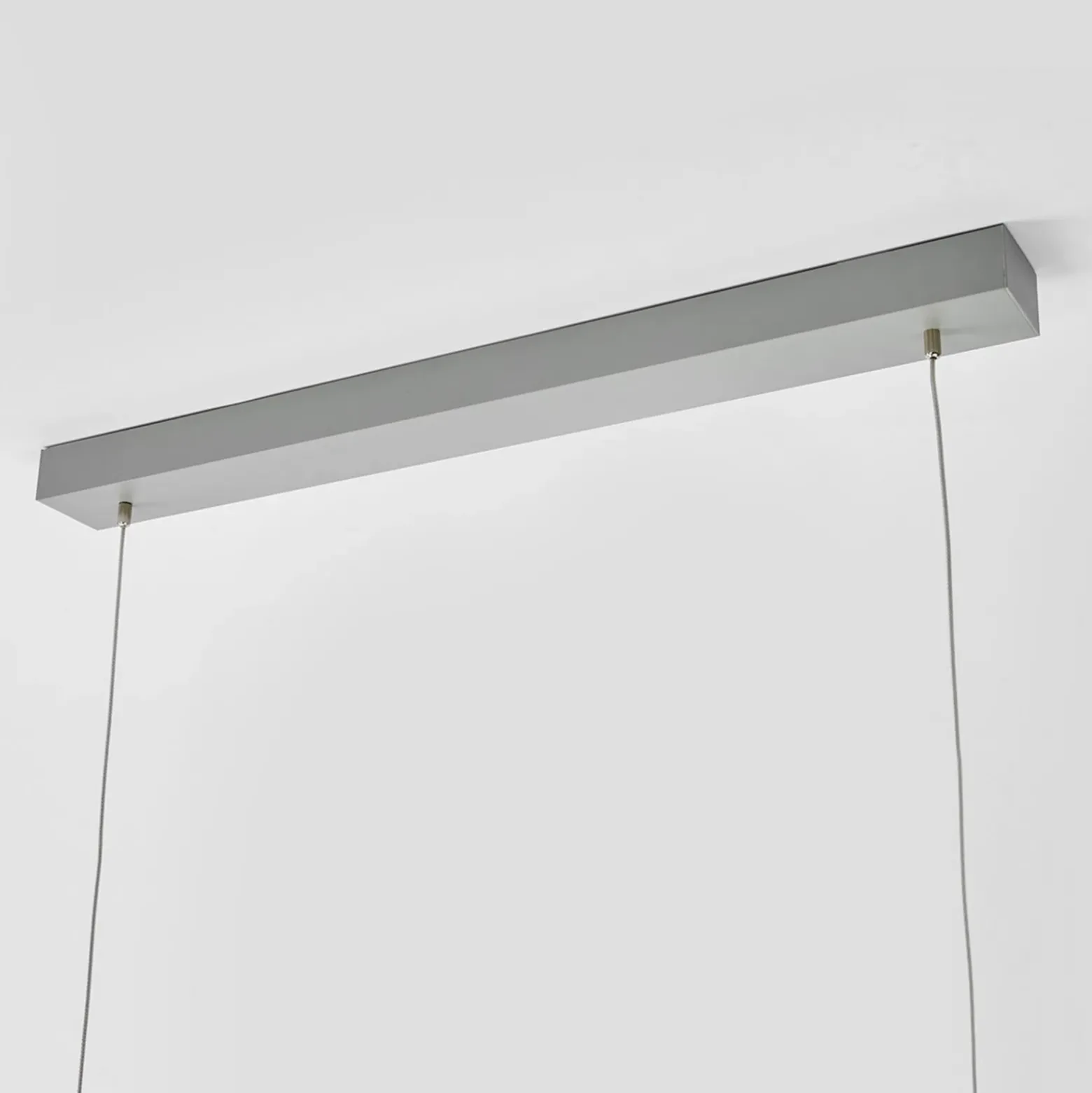 Arcchio lámpara colgante LED de oficina Jolinda, plata, 118cm, arriba/abajo