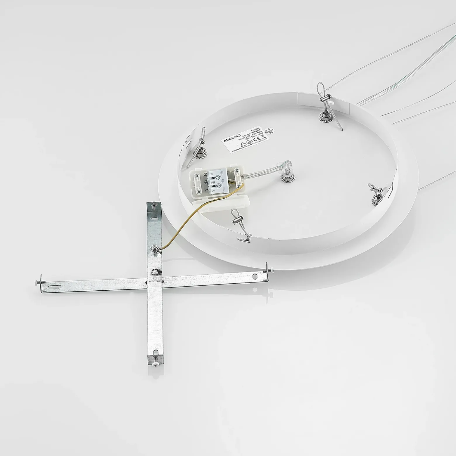 Arcchio lámpara colgante LED Noabelle, Ø 80 cm, blanco, metal