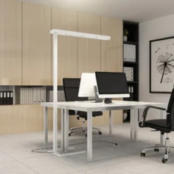 Arcchio lámpara de pie LED para oficina Susi, blanca, sensor, regulador táctil
