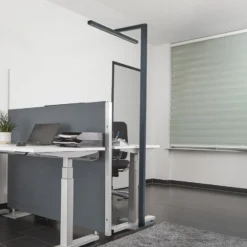 Arcchio Lámpara de pie LED para oficina Jolinda, en forma de T, negra, 4.000 K