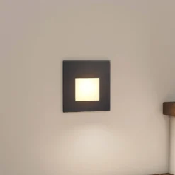 Arcchio Lámpara empotrable LED Vexi, 7,8 cm x 7,8 cm, negra, CCT