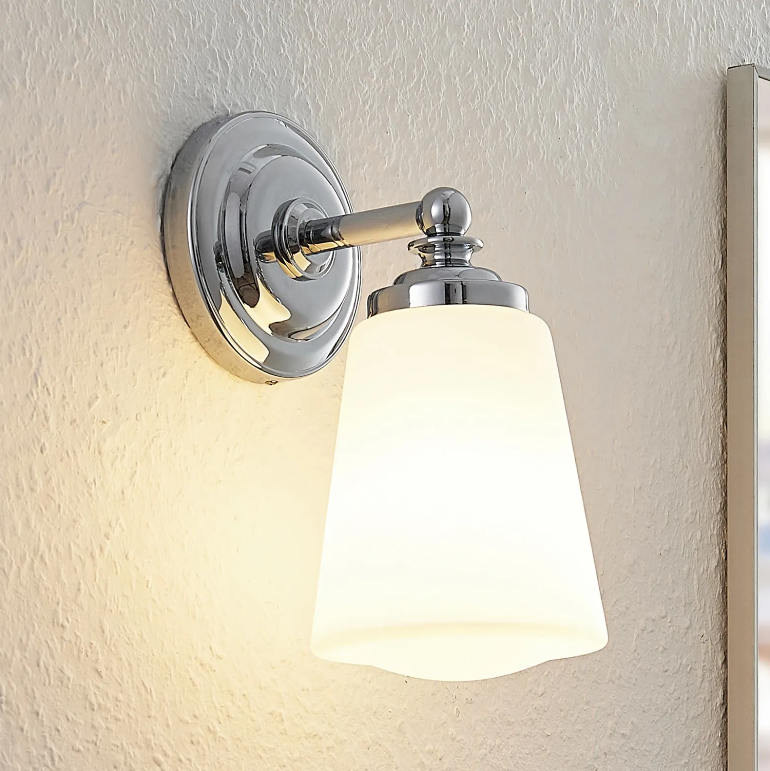 Arcchio Mahdi aplique para baño, cromo, cristal, 11cm, IP44