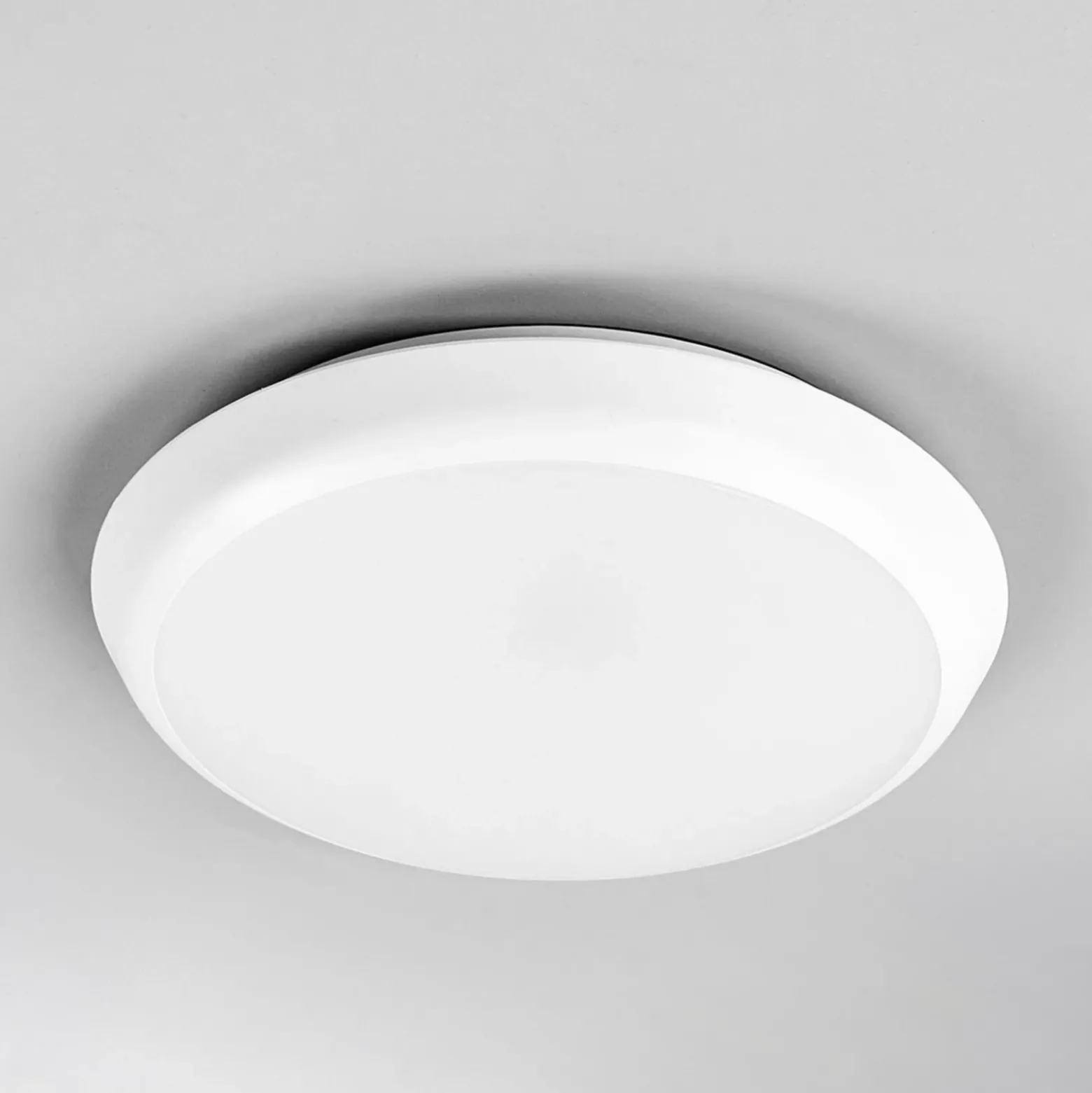 Arcchio plafón LED Augustin, Ø 20 cm, 4.000 K, IP54