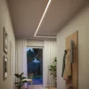 Barra de luz LED Linion de Paulmann, negra, esquina de 90°, 3000 K