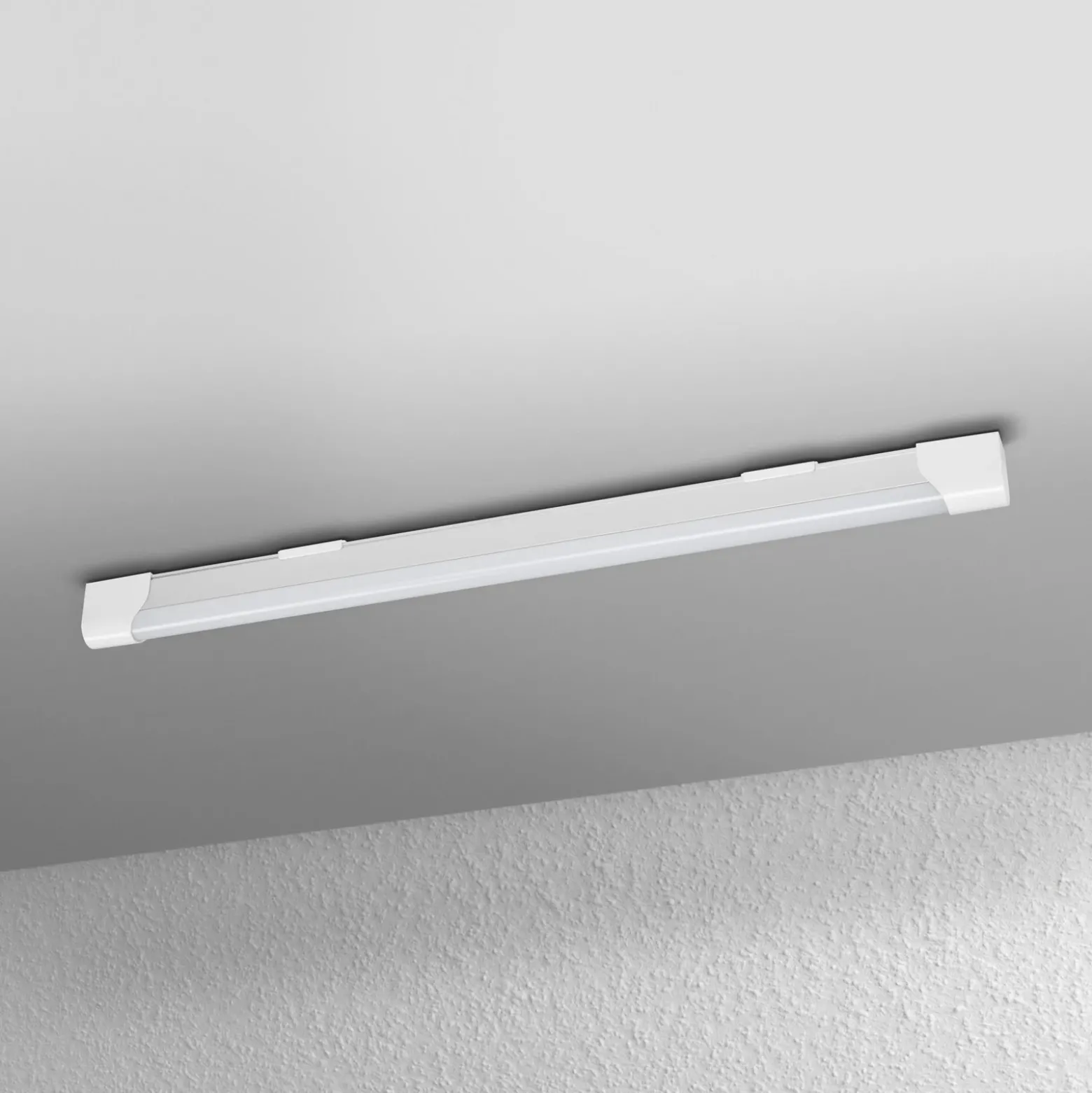 Barra de luz LED OSRAM VALUE BATTEN, 63 cm, metal, 4000 K