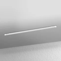 Barra de luz LED OSRAM VALUE BATTEN, 153 cm, metal, 4000 K