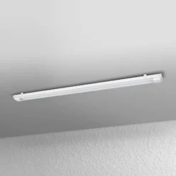 Barra de luz LED POWER BATTEN de OSRAM, 4000 K, 120 cm, 2 luces.