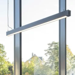 Barra de luz LED SLC CLICK, negra, 140 cm, CCT, DALI, IP20