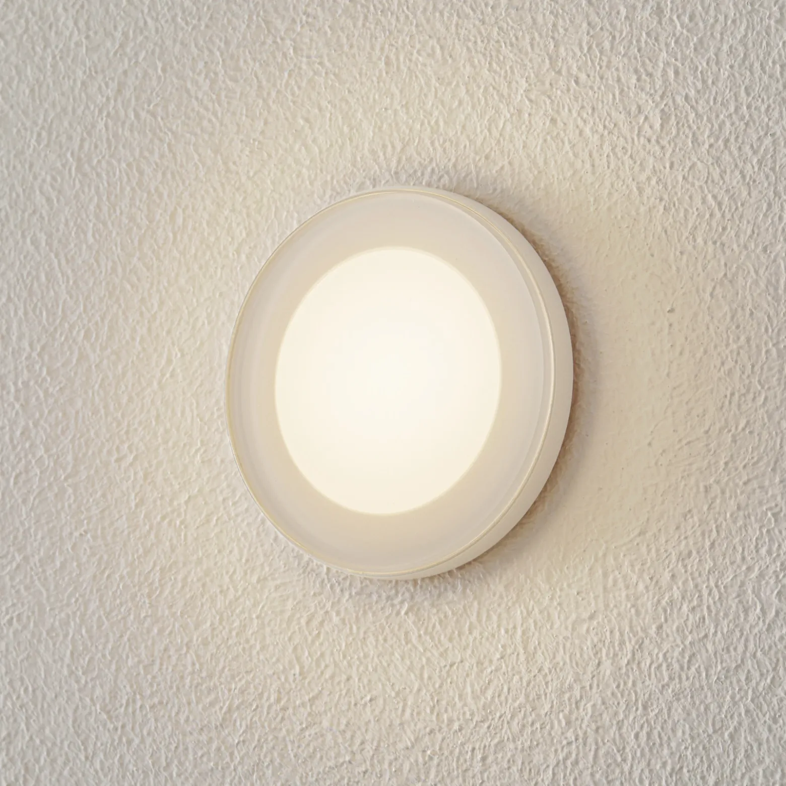 BEGA Accenta pared redondo anillo blanco 315lm