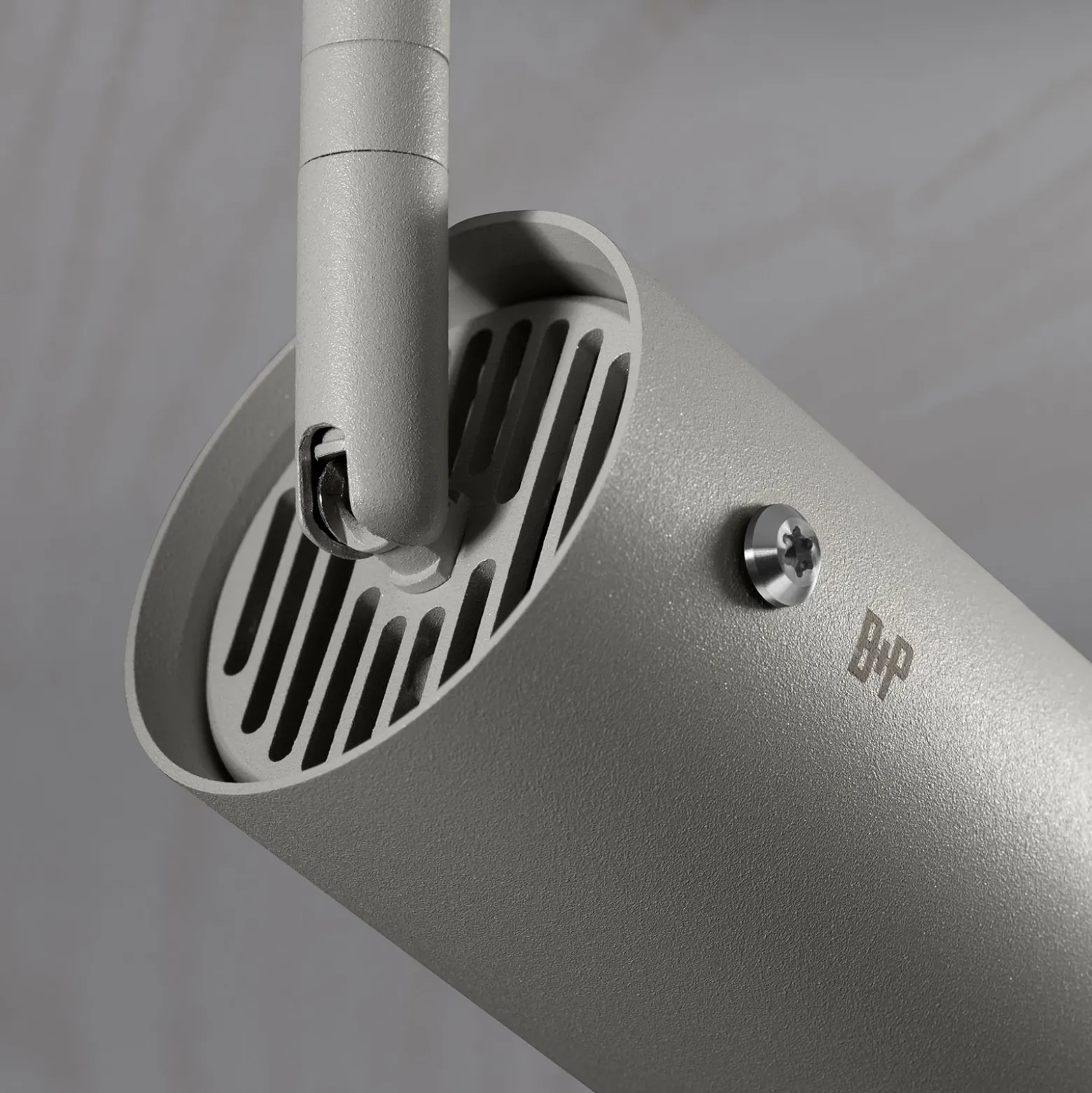 Buster + Punch Exhaust foco flex gris/quemado