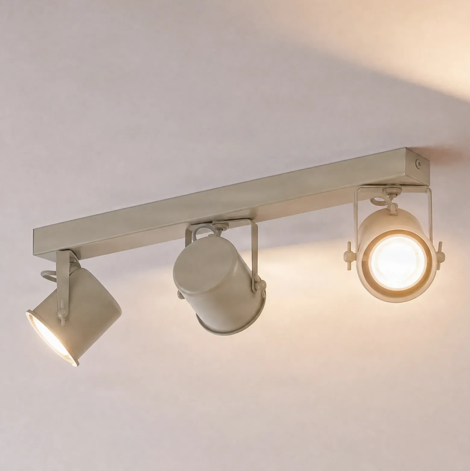 Downlight Canico, 3 luces, color crema