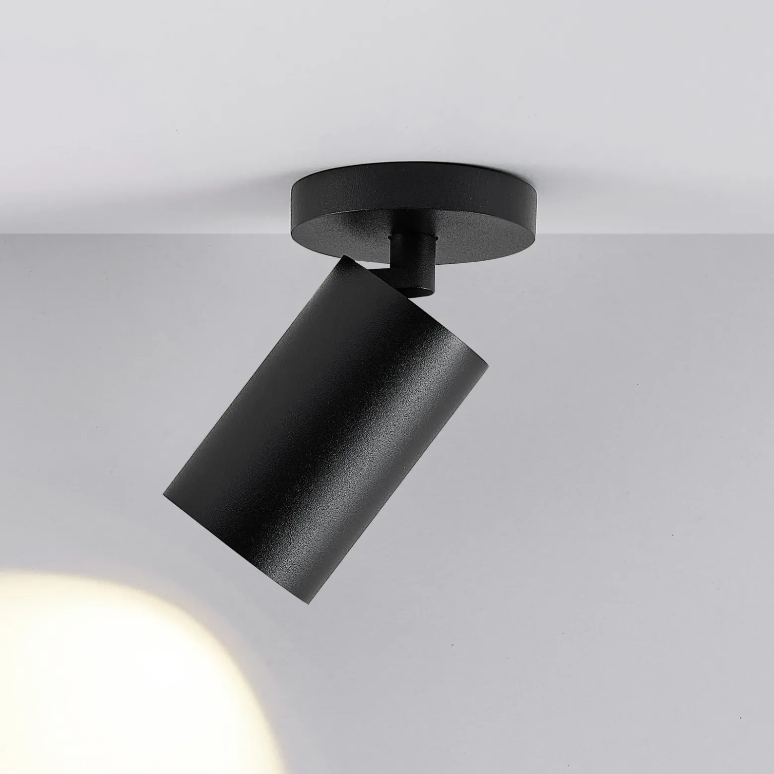 Downlight CAN TILT, negro, Ø 8 cm, 1 luz, metal GU10