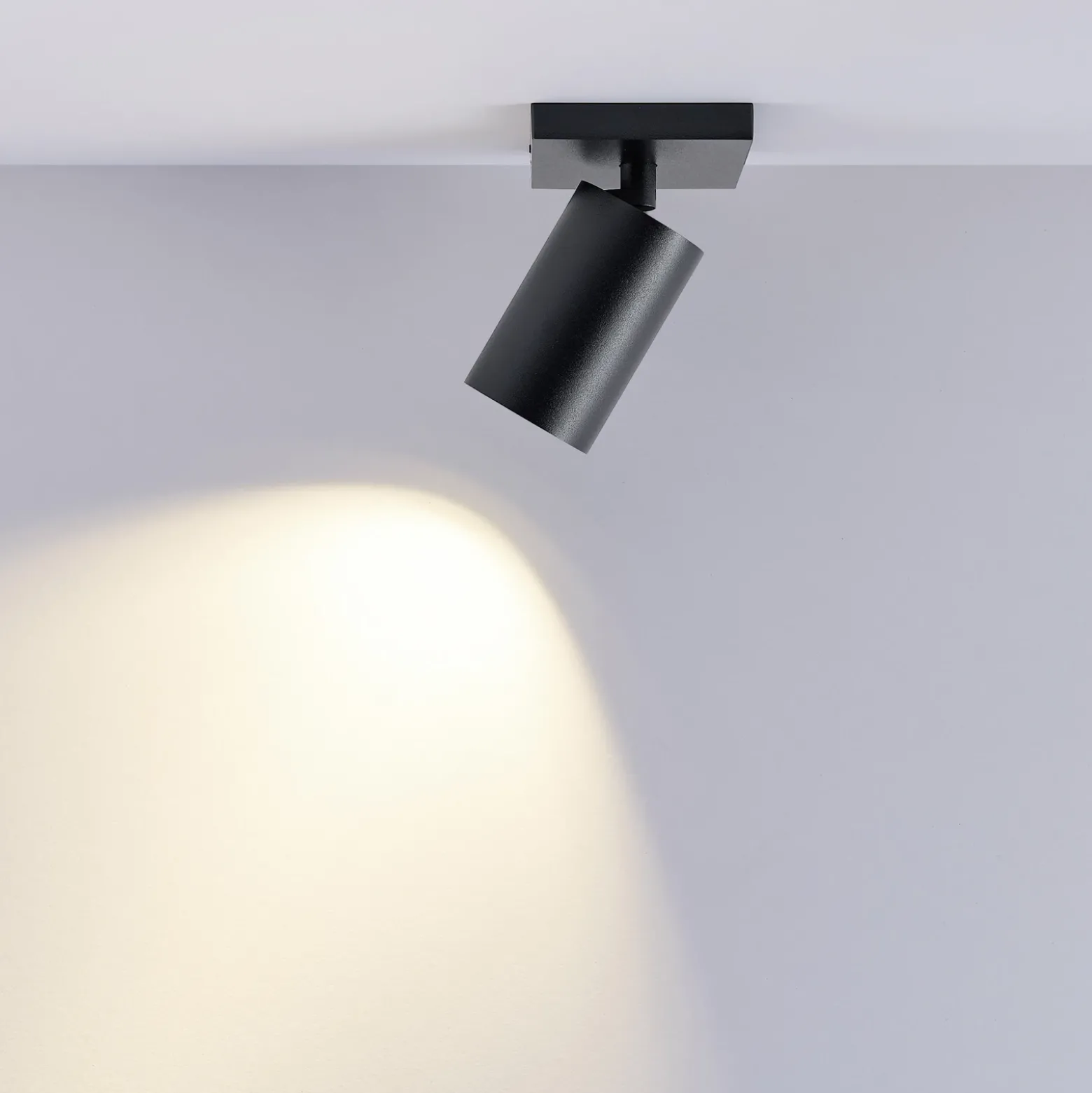 Downlight CAN TILT, negro, 11 x 9 cm, 1 luz, metal GU10
