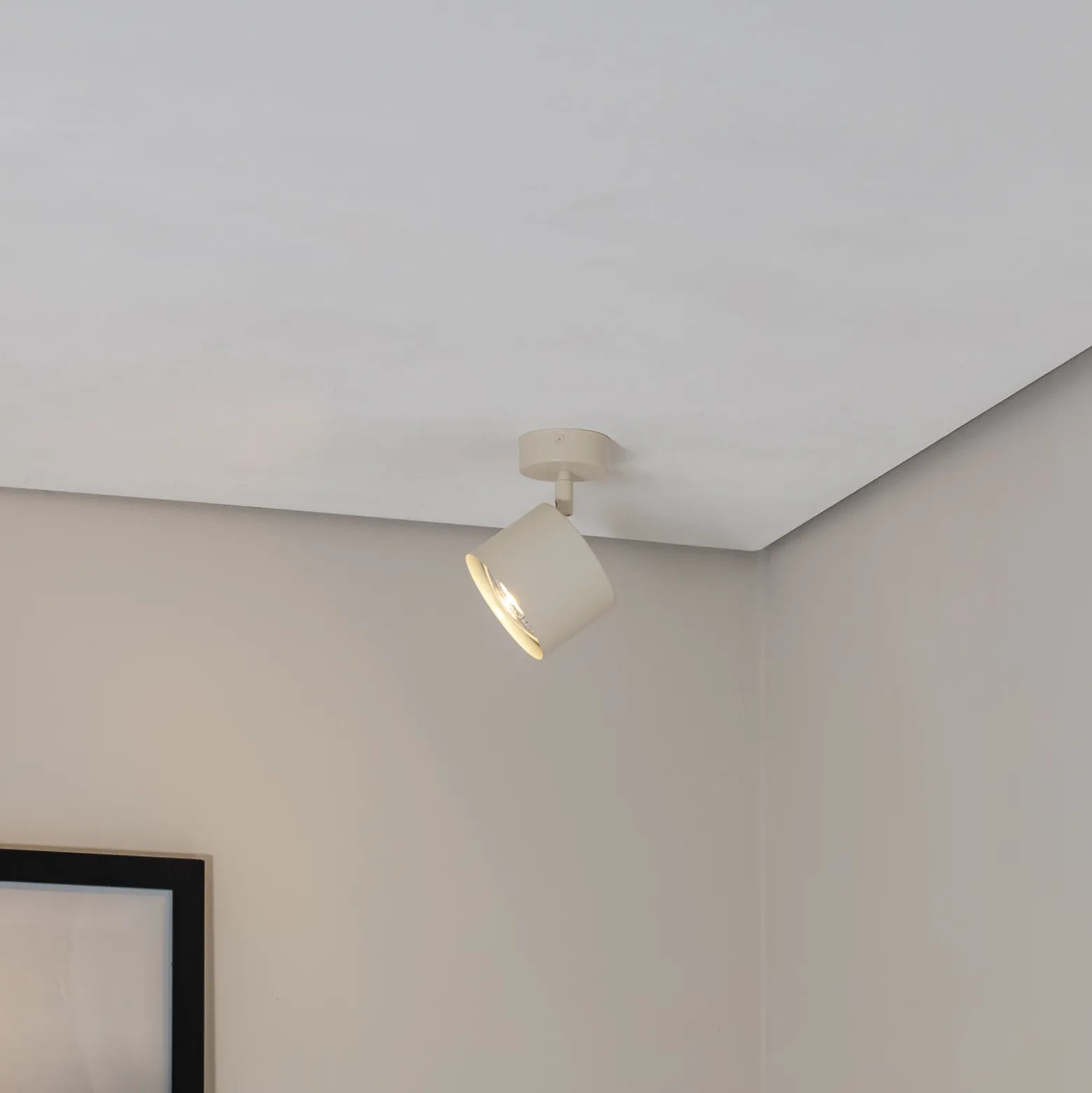 Downlight Chloe color crema, metal, 16 cm, orientable, GU10
